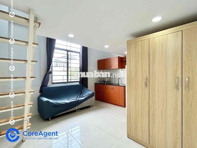 PHÒNG DIỆN TÍCH KHỦNG GÁC CAO ĐỨNG ĐƯỢC NGAY GẦN AEON TÂN PHÚ