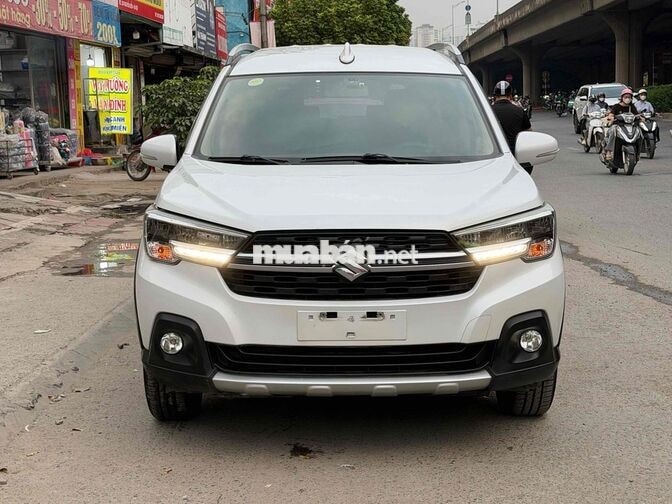 Suzuki XL7 2022 8,9 vạn km Trắng