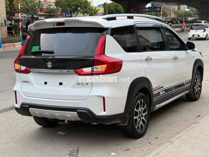 Suzuki XL7 2022 8,9 vạn km Trắng