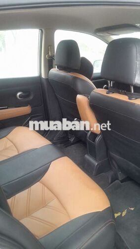 Nissan Tiida 2010 Bạc