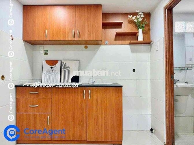 PHÒNG DIỆN TÍCH KHỦNG GÁC CAO ĐỨNG ĐƯỢC NGAY GẦN AEON TÂN PHÚ