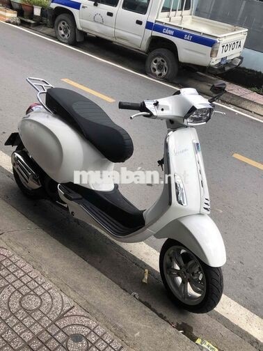 Vespa rimavera lên sprint màu trắng