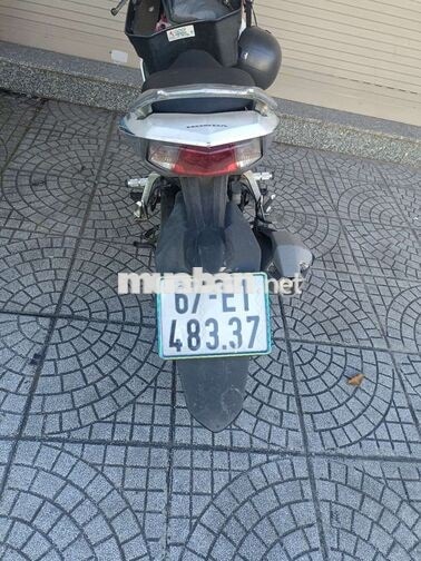 Honda Winner V1 màu trắng