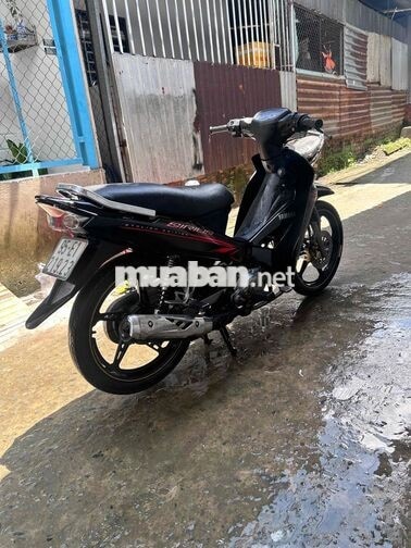 Yamaha Sirius màu Đen