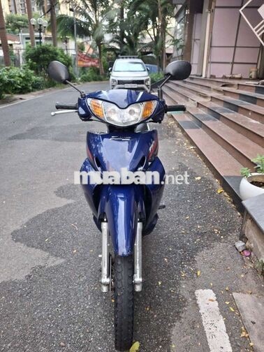 Honda Future 1 Xanh Việt Nam