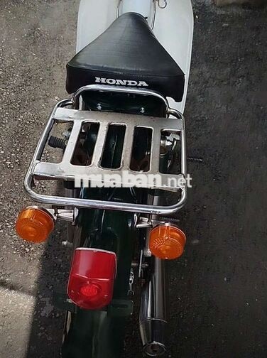  CUB 50 đời 1981 XANH