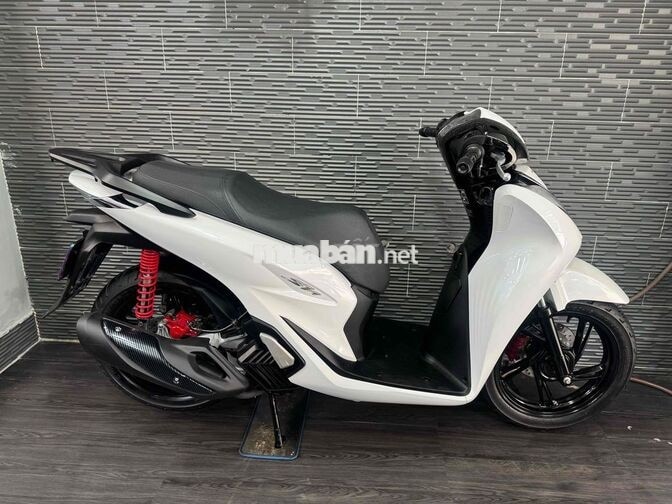 Honda SH125 2020 12.000 km Trắng đen