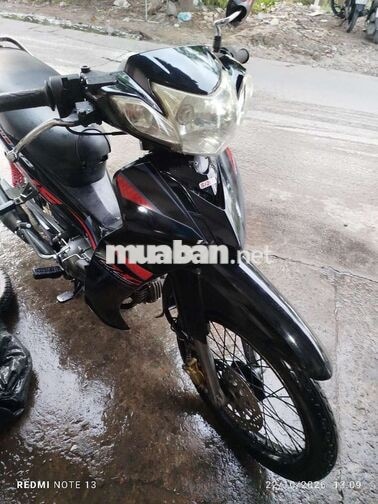 Yamaha Sirius màu đen