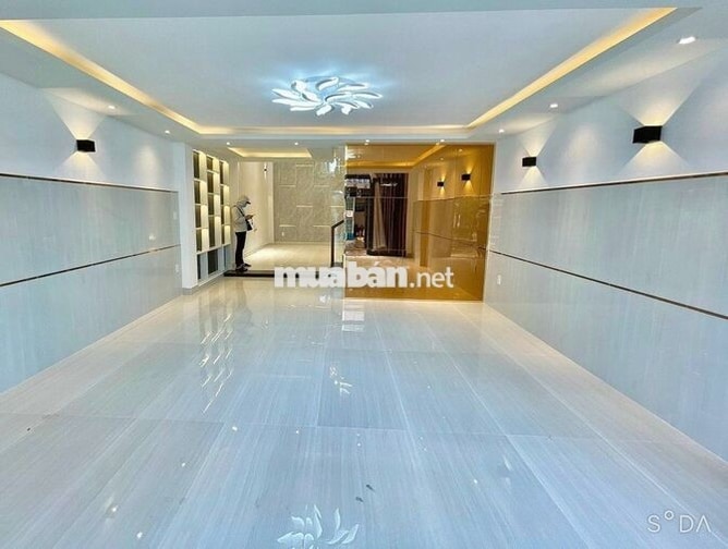 Cho thuê nhà HXH 212B/6A Nguyễn Trãi P.Nguyễn Cư Trinh, Quận 1.
