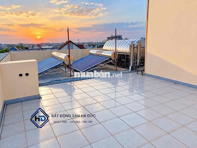 Toà nhà 7 lầu mặt tiền đường 26 phòng có hầm để xe