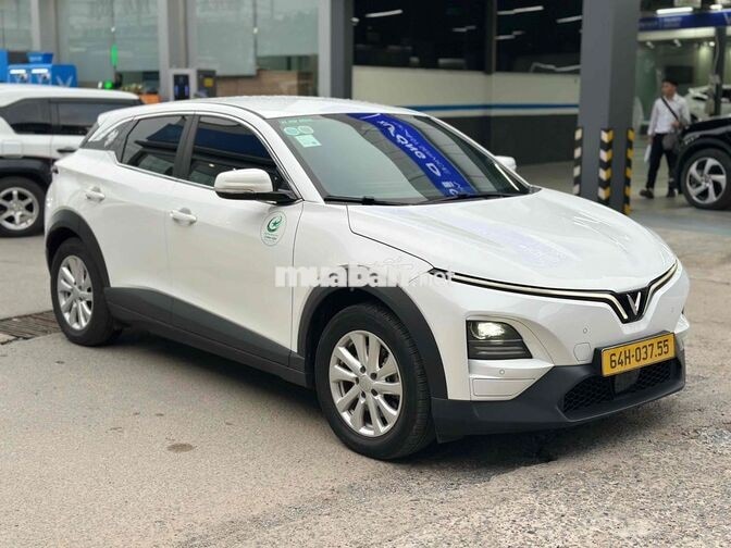 VinFast VF6 2025 Eco Mua Pin Free sạc ko giới hạn