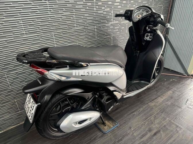 Honda SH Mode 2018 Bạc đen sporty Bstp