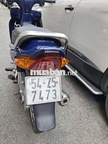 Honda Future 1 Xanh Việt Nam