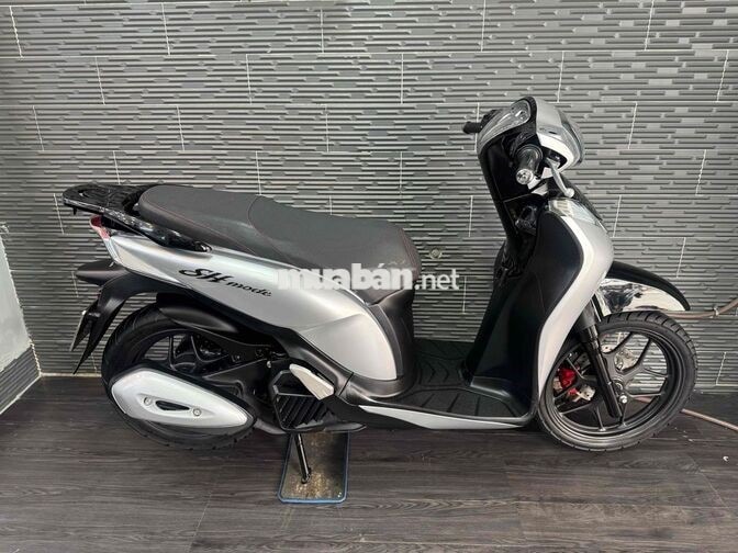 Honda SH Mode 2018 Bạc đen sporty Bstp