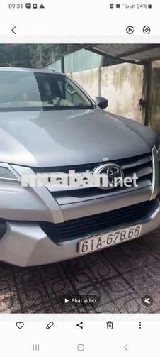 Toyota Fortuner 7 chỗ Dầu Số sàn 143.000 km Bạc