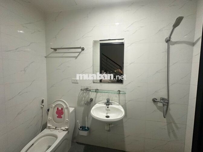 Cho thuê liền kề Sao Biển chỉ 7 triệu/tháng. 
