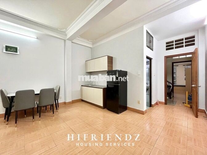 Studio mới keng cửa sổ lớn full NT ngay sát Parc Mall 
