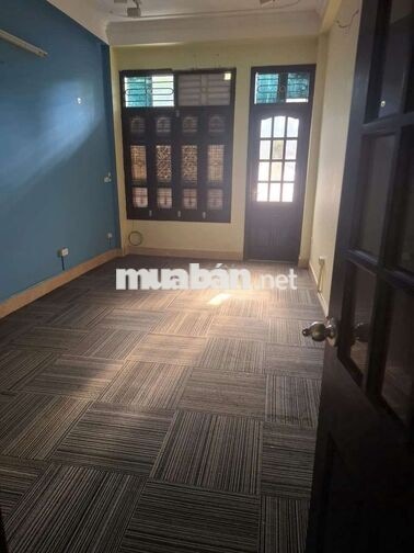 ( Mặt Phố) Nguyễn Bá Khoản 40mx5T 3PN hơn 10tr KDVP vỉa hè spa đôngdân