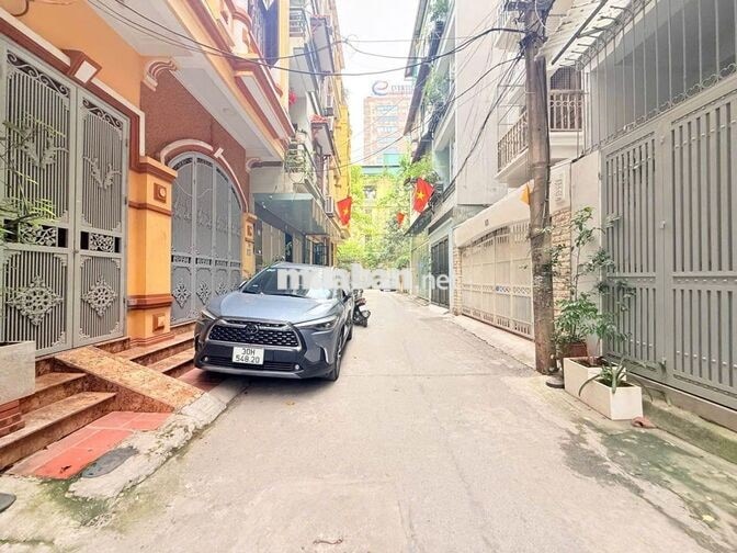 18 Triệu - Nhà Phân Lô Cầu Giấy - 5PN - Ô Tô Tránh - Gần ĐH Sư Phạm