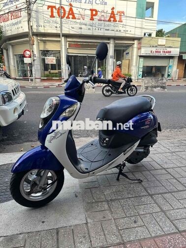 Xe máy SYM Attila 50cc màu Xanh trắng