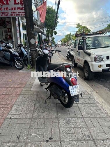 Xe máy SYM Attila 50cc màu Xanh trắng