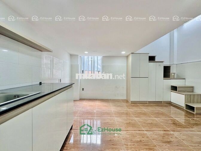 DUPLEX RỘNG HƠN 25M2 NGAY DƯỚI CHÂN CẦU NGUYỄN VĂN CỪ