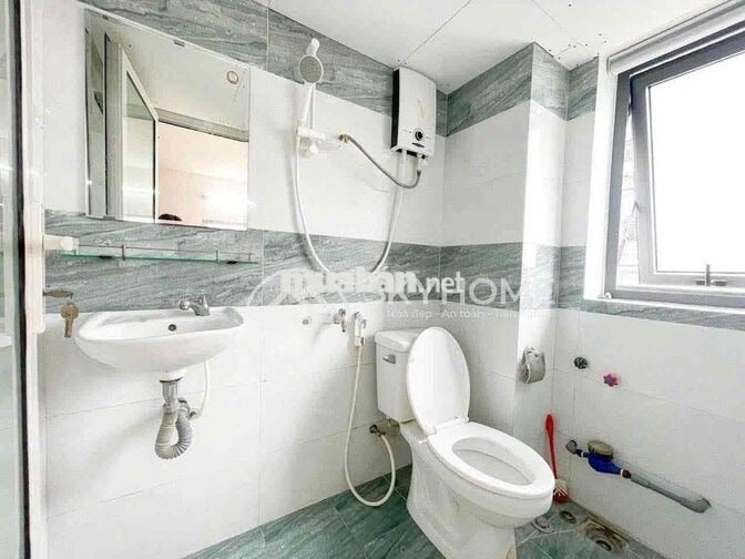 CĂN HỘ BAN CÔNG FULL NỘI THẤT – KHÔNG GIAN XINH XẮN