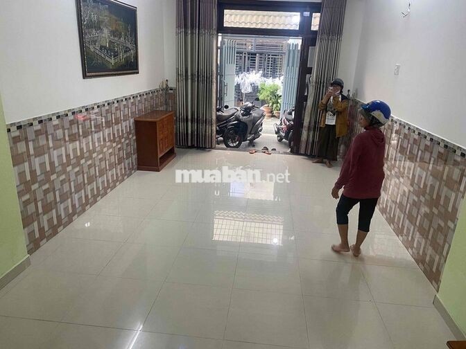 cho thuê nhà 4 x 14 đường lê văn thọ