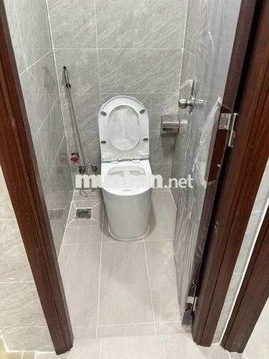 Cho Thuê Nhà Nguyên Căn, Mặt Tiền Mới Xây