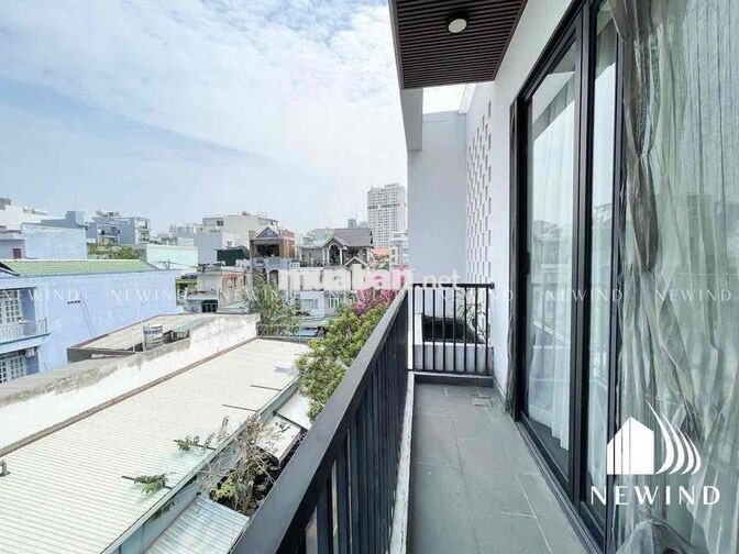 Cho Thuê Căn Hộ Mini Ban Công Ngay NowZone Quận 1