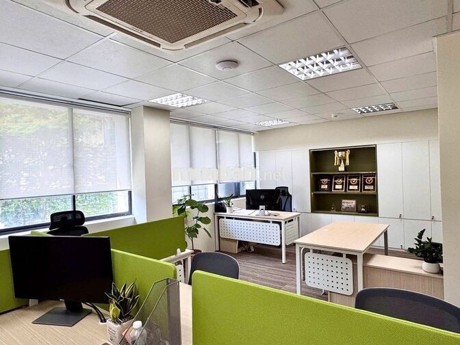 Cho thuê văn phòng Nguyễn Thị Minh Khai, 105m2, 47tr, Full nội thất