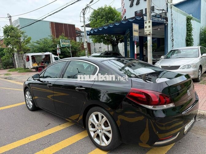 Peugeot 508 Tự động 5 chỗ màu Đen