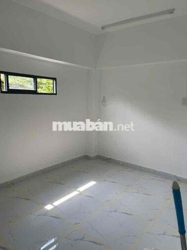 3ty nhà mới ngay cạnh khu tên lửa dtsd 100m2