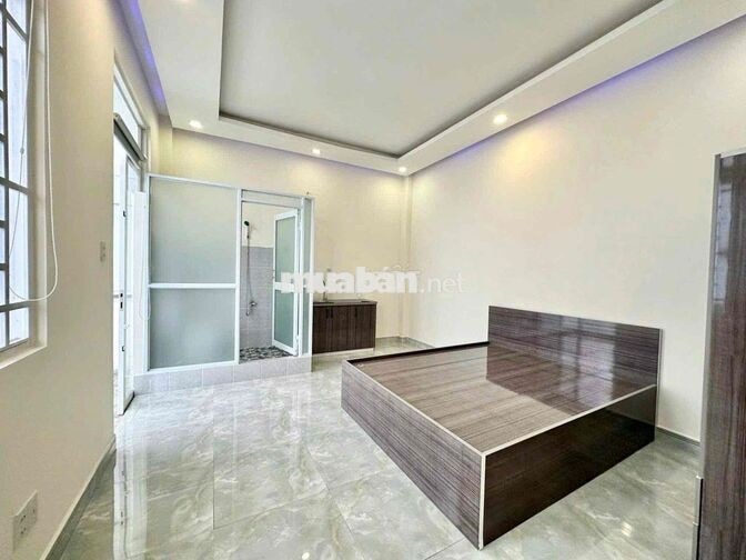 BAN CÔNG SẴN NỘI THẤT CƠ BẢN GẦN VHU | HIU CS2 | ĐẦM SEN