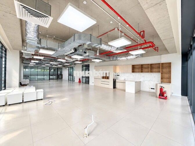 Cho thuê văn phòng Nguyễn Hữu Cảnh, diện tích lớn 295m2, giá 105tr