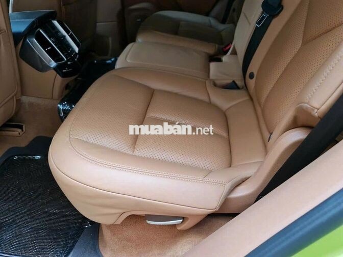 Porsche Cayenne 2016 Vàng chanh