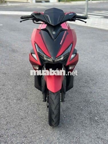 Yamaha NVX 125 ABS màu Đỏ nhám