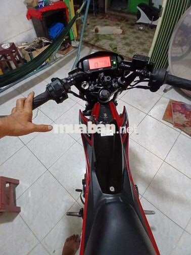 Suzuki Raider 2021 màu đỏ đen xanh