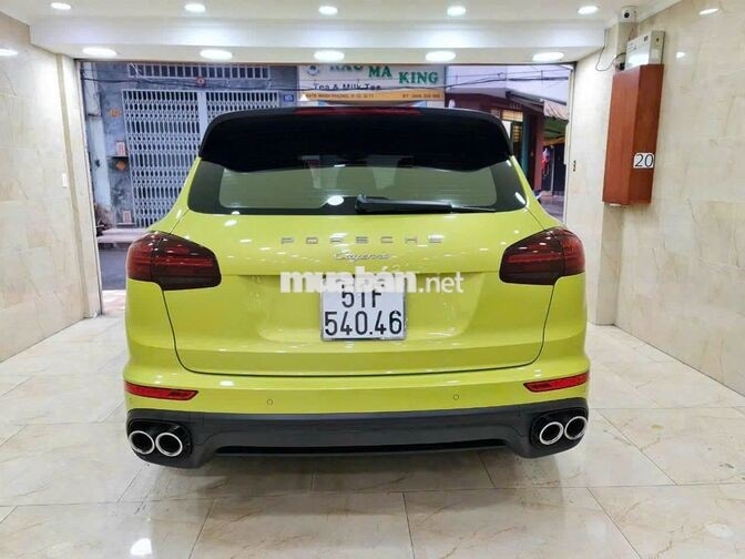Porsche Cayenne 2016 Vàng chanh