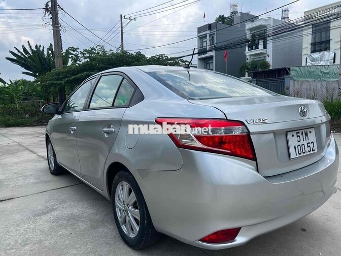 Toyota Vios 2017 E Bạc