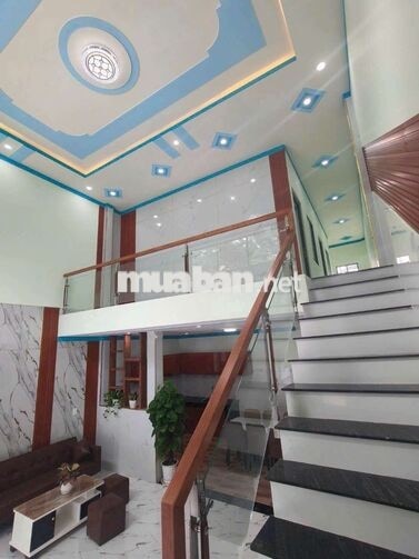Nhà gác lửng giá rẻ tại tân định bến cát