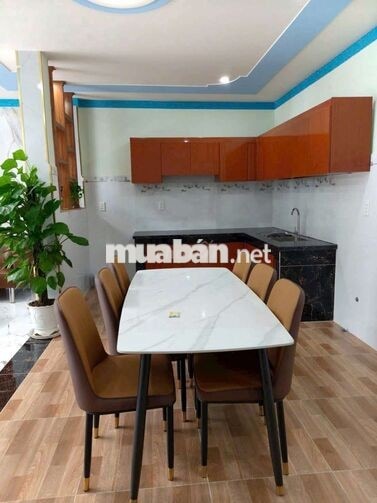 Nhà gác lửng giá rẻ tại tân định bến cát