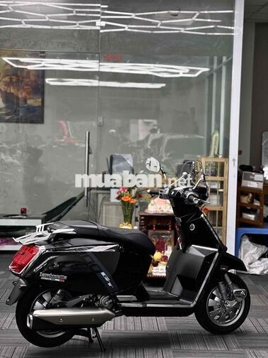 Lambretta X300 2026 400 km màu Đen
