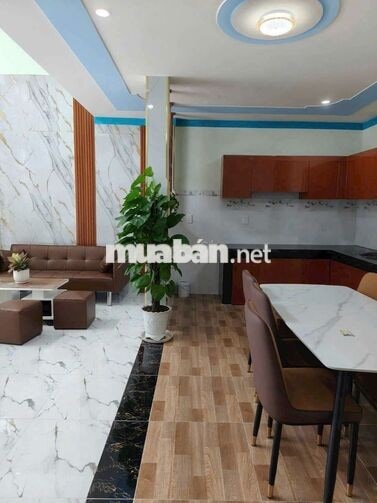 Nhà gác lửng giá rẻ tại tân định bến cát