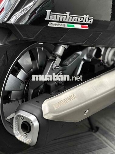 Lambretta X300 2026 400 km màu Đen