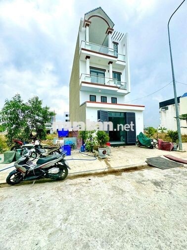 Chỉ 1tỷ4 bán nhanh 5x16m không cống, tụ điện. Thương lượng trực tiếp