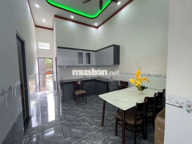 Nhà cấp 4 3 phòng ngủ tân định