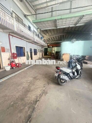 xưởng 2000m² giá 100tr có pccc vách hóc môn TP HCM