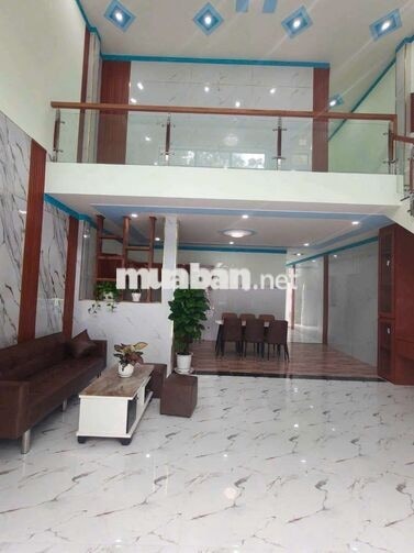 Nhà gác lửng giá rẻ tại tân định bến cát