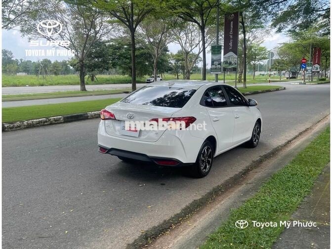 Toyota Vios 2025 1.5E CVT Trắng 11.000 km